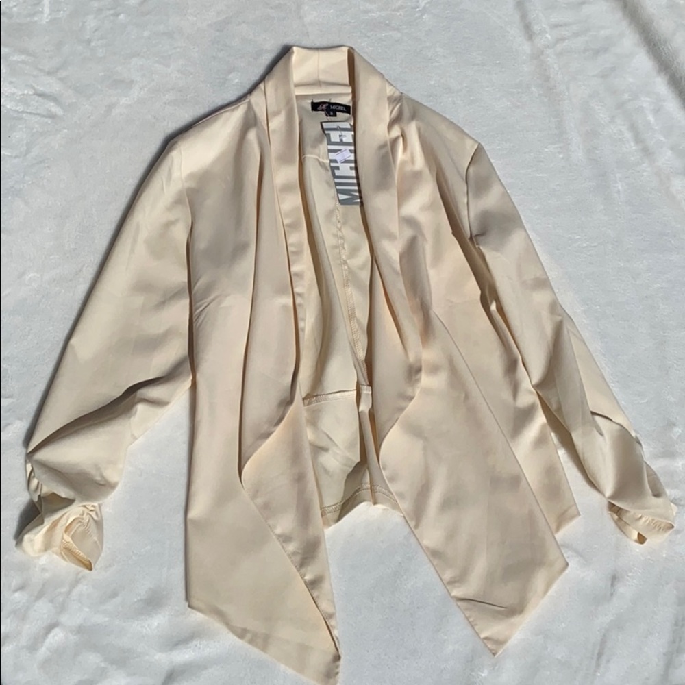 Flowy Cream Blazer